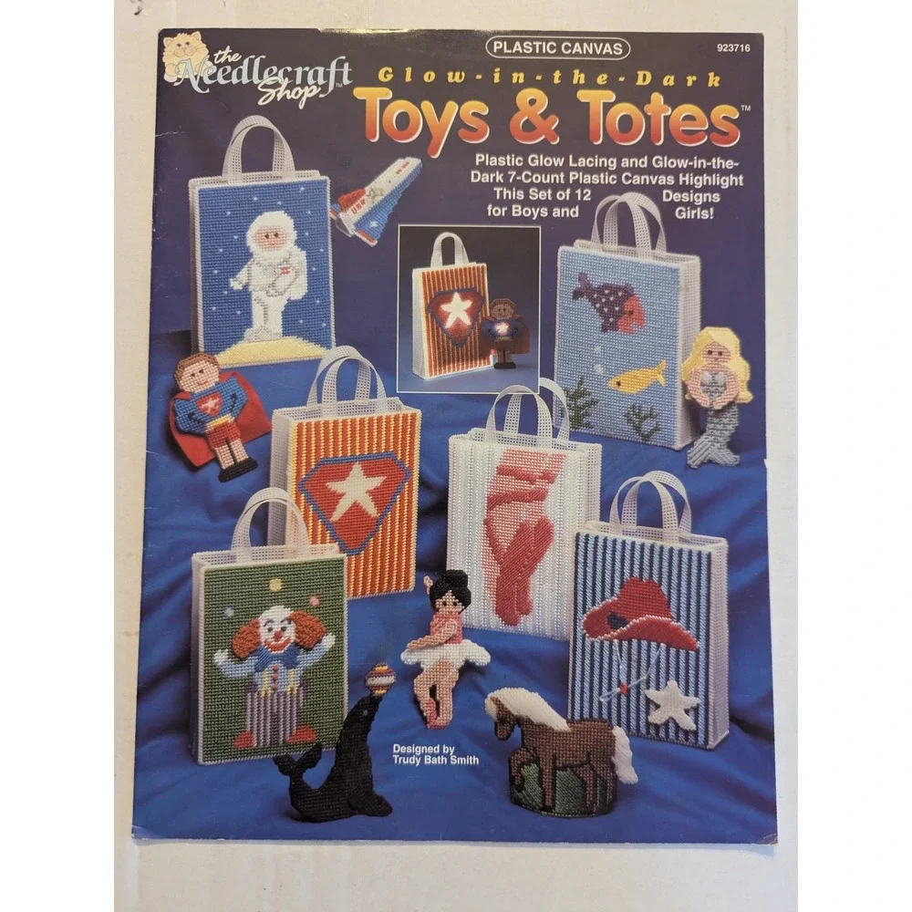 6 Vtg Needlecraft Shop Plastic‎ Canvas Patterns Books Stitch Totes Box Halloween